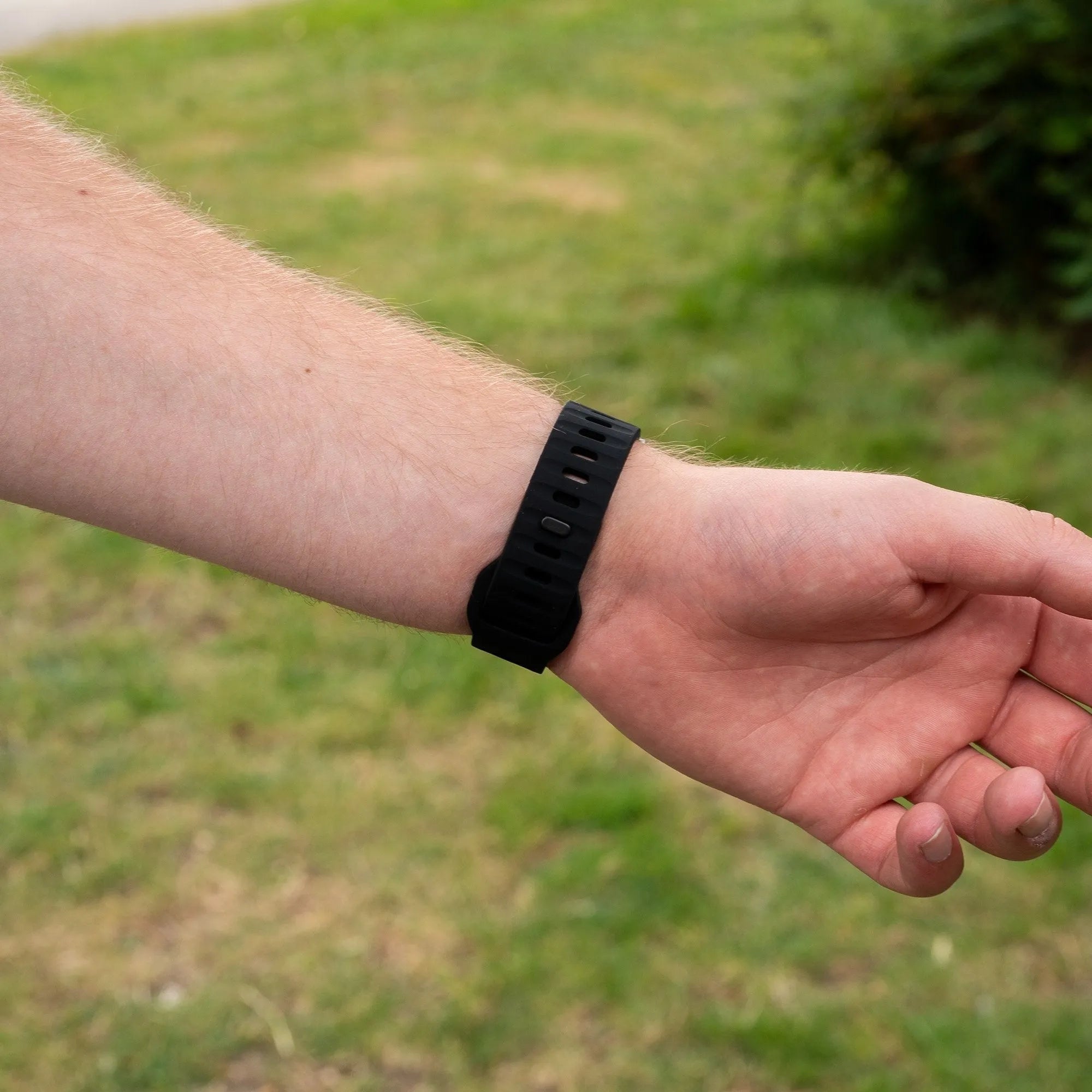Coros Apex 2 Outdoor Silikonarmband (Schwarz)