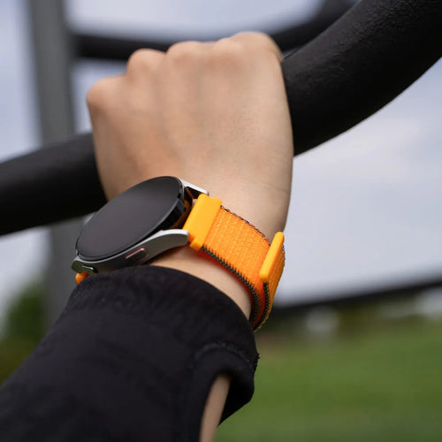 Coros Apex 2 Nylonarmband (Kumquat)