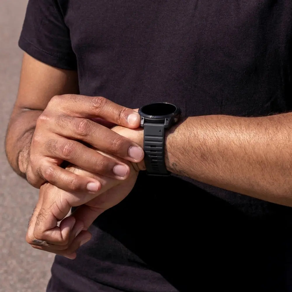 Garmin Fenix 5 / 6 Outdoor Silikonarmband (Schwarz)