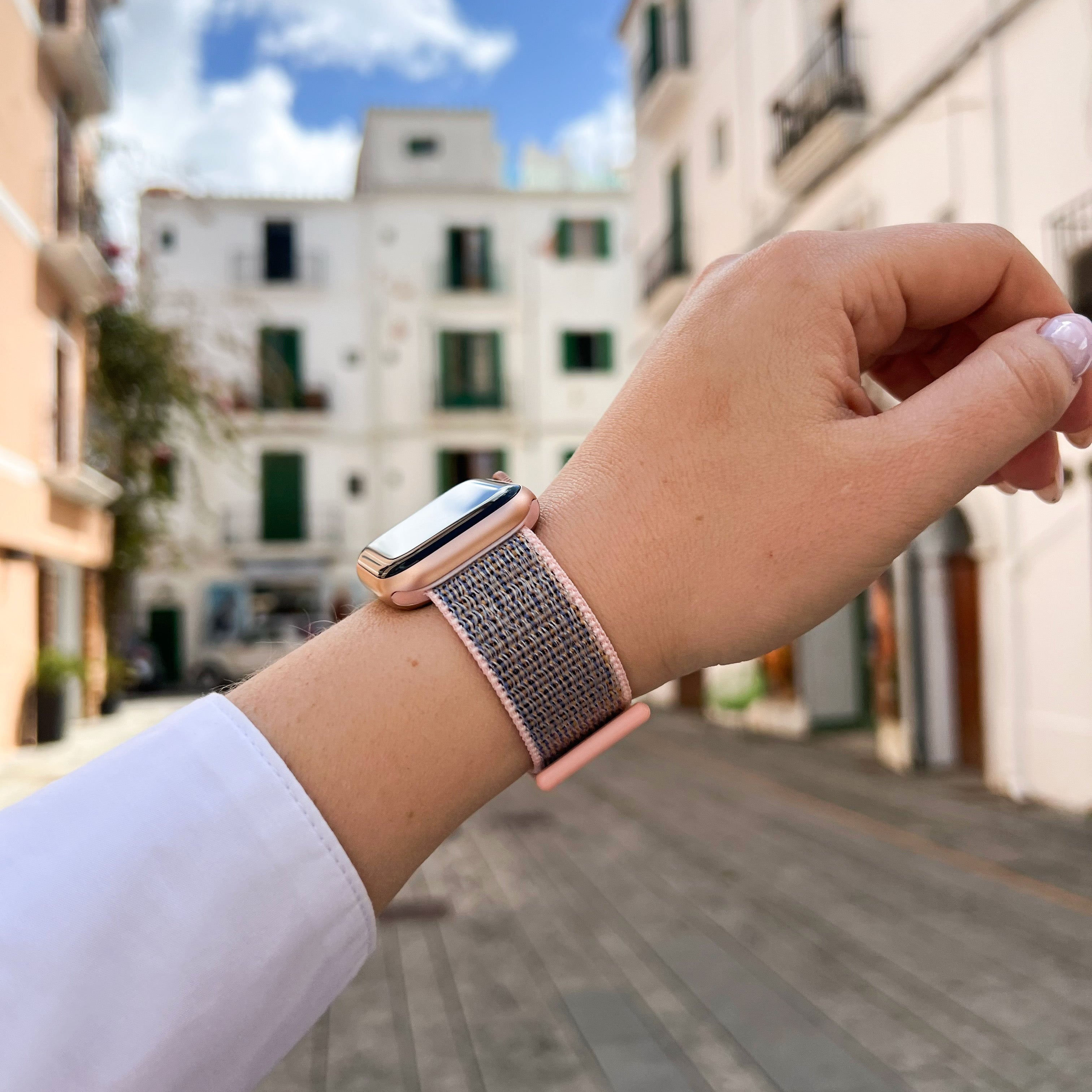 Apple Watch Nylon Strap (Soft Pink)