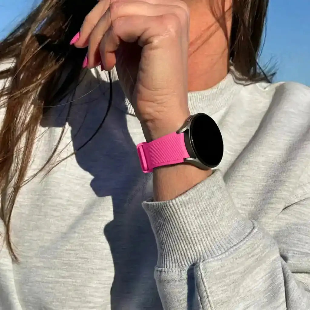 Samsung Galaxy Watch 4 Classic 46mm Silicone Strap with Buckle (Pink)