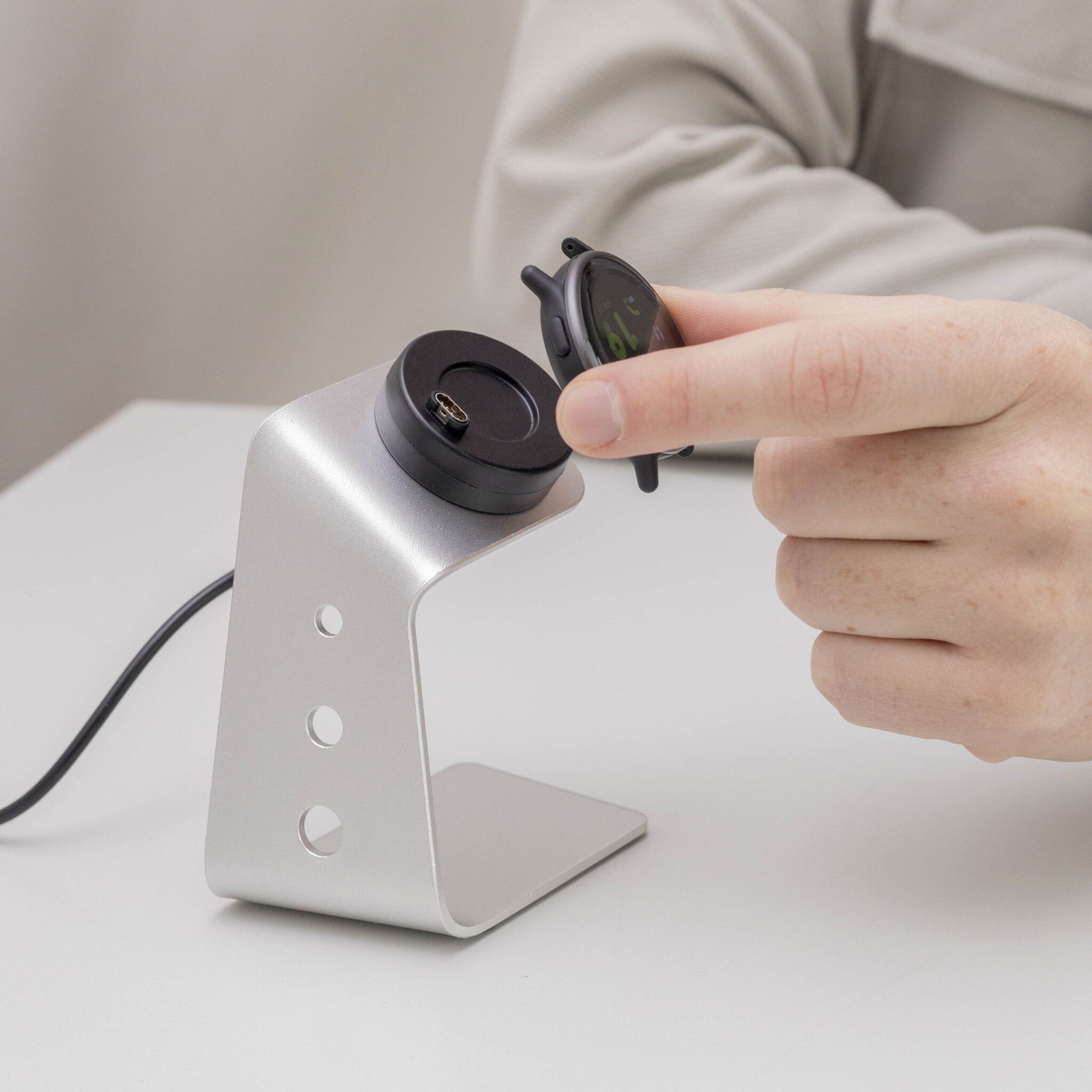 Garmin Fenix 5/6/7/8 Ladestation (Silber)