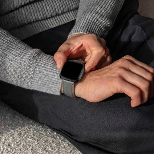 Fitbit Versa Leather Strap (Grey)