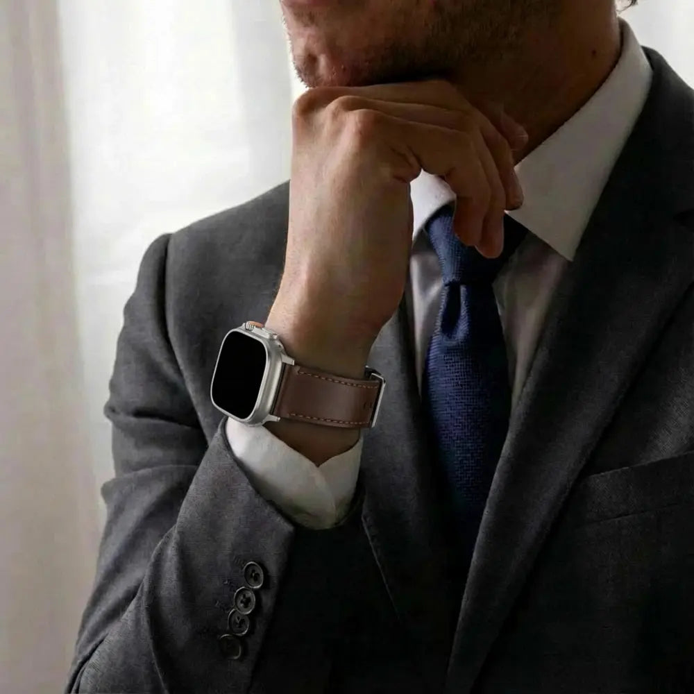 Nomad Modern Apple Watch leren bandje (bruin/zilver)