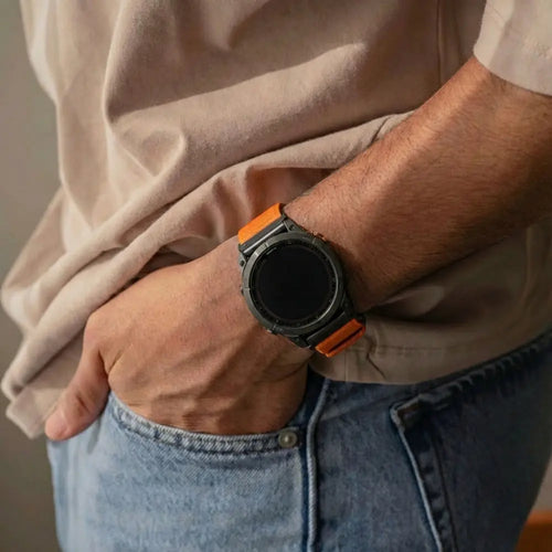 Garmin Fenix 8 Pro - 47mm Alpine Strap (Orange)