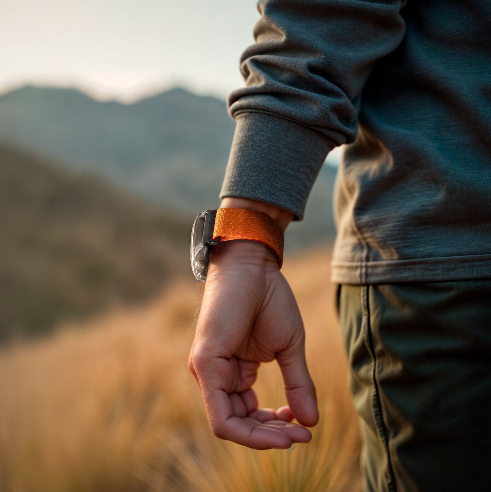 Garmin Descent MK3i - 51mm Alpine Armband (Orange)