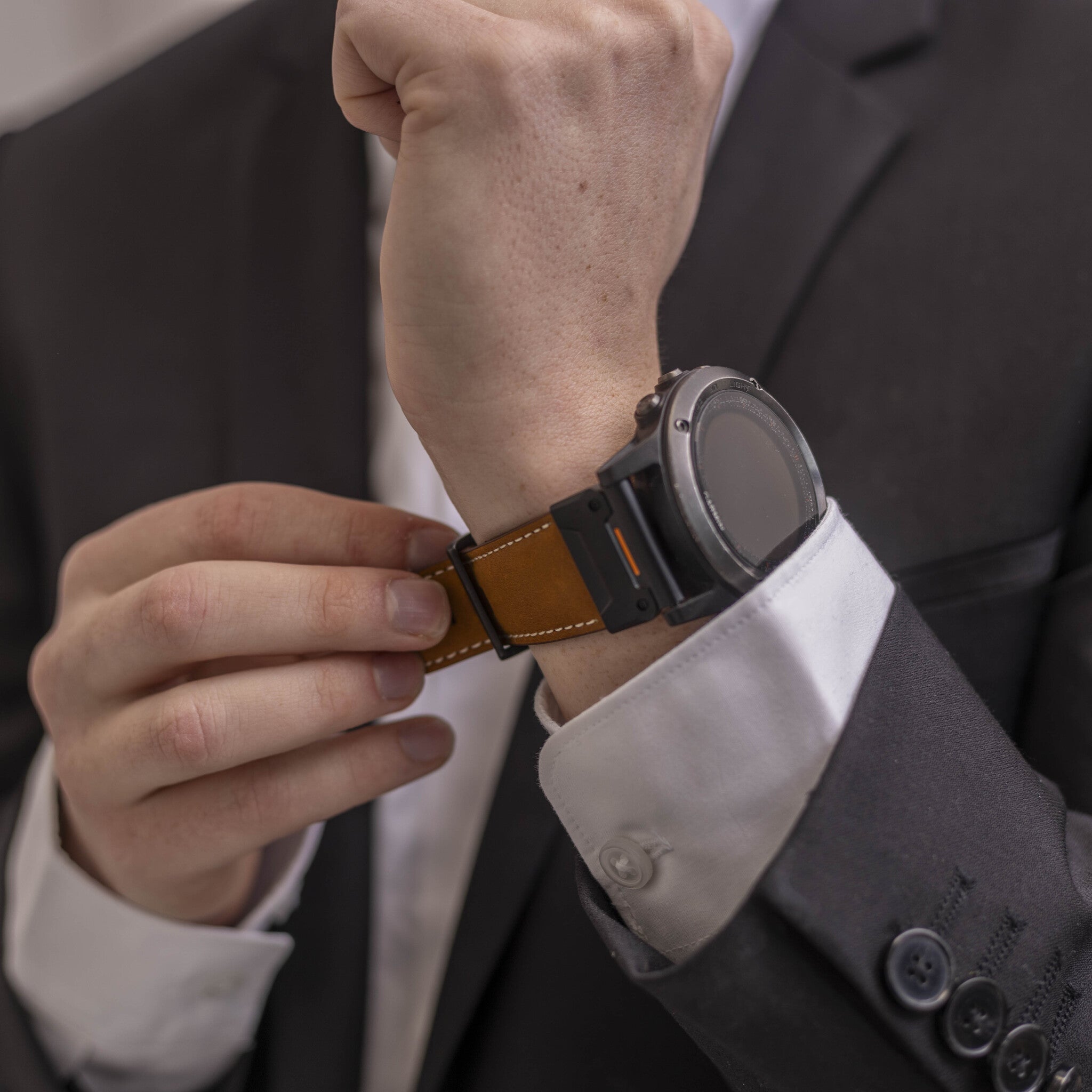 Garmin Quatix 8 - 51mm Genuine Leather Strap (Brown)