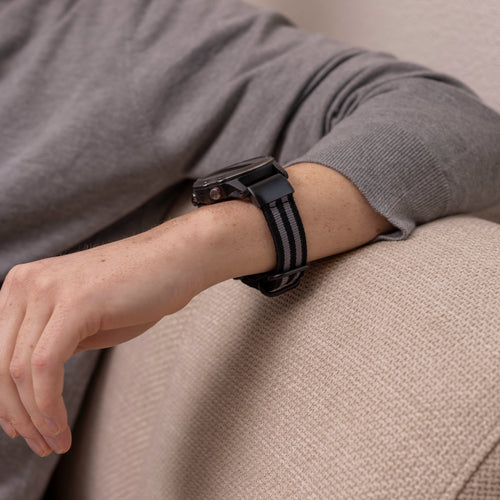 Garmin Quatix 3 / 6x / 7x Solar Buckled Nylon Strap (Black/Gray)