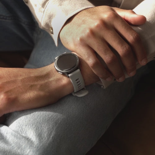 Garmin Vivomove HR Silicone Strap (Light Grey)