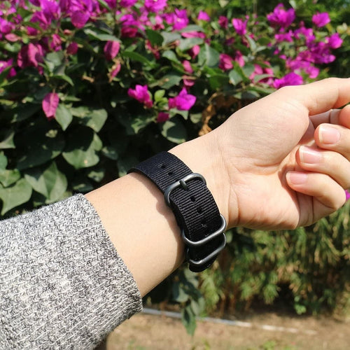 Fossil Gen 4 Explorist (HR) Nylonarmband mit Schnallenverschluss (Schwarz)