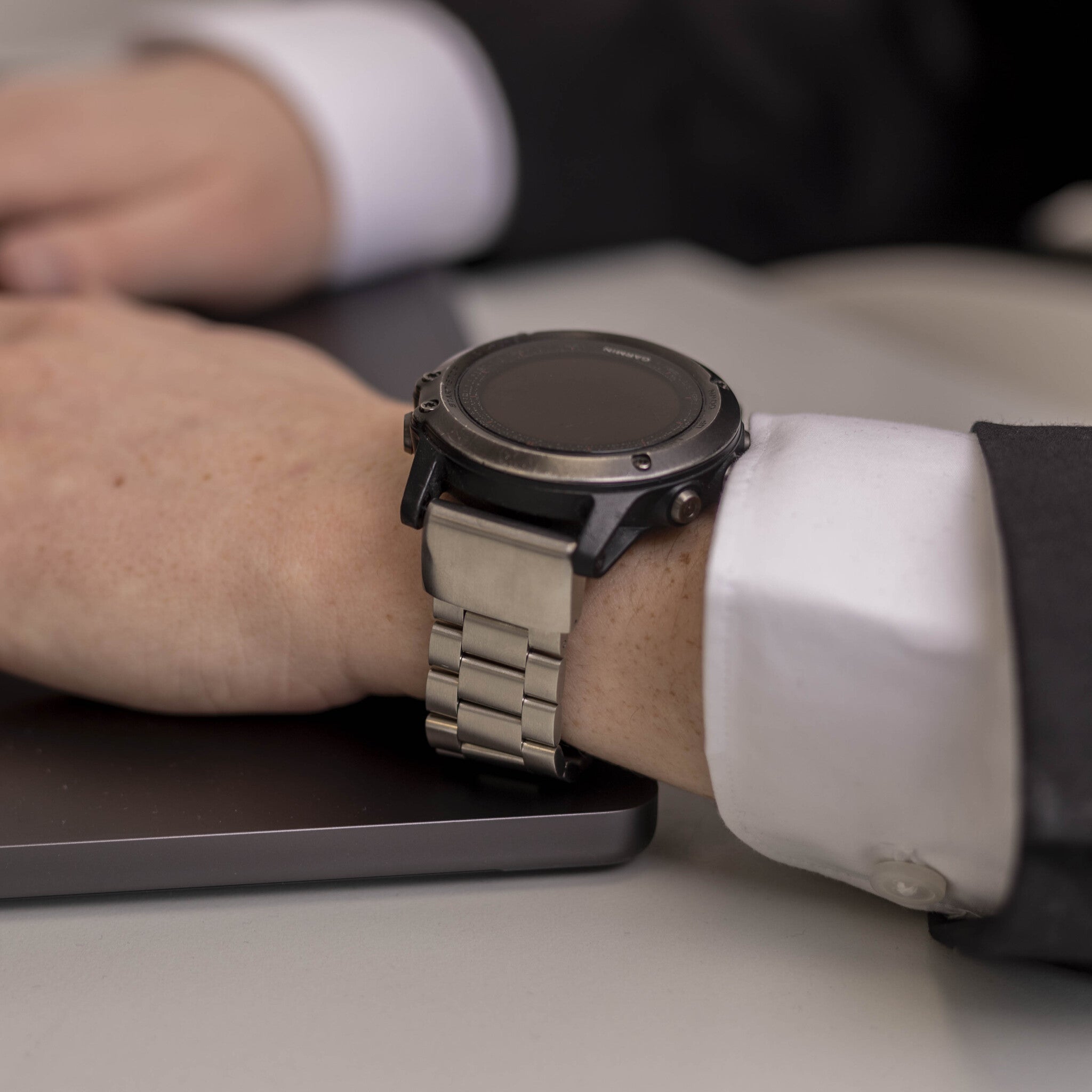 Garmin Fenix 7 Stahlband (Silber)