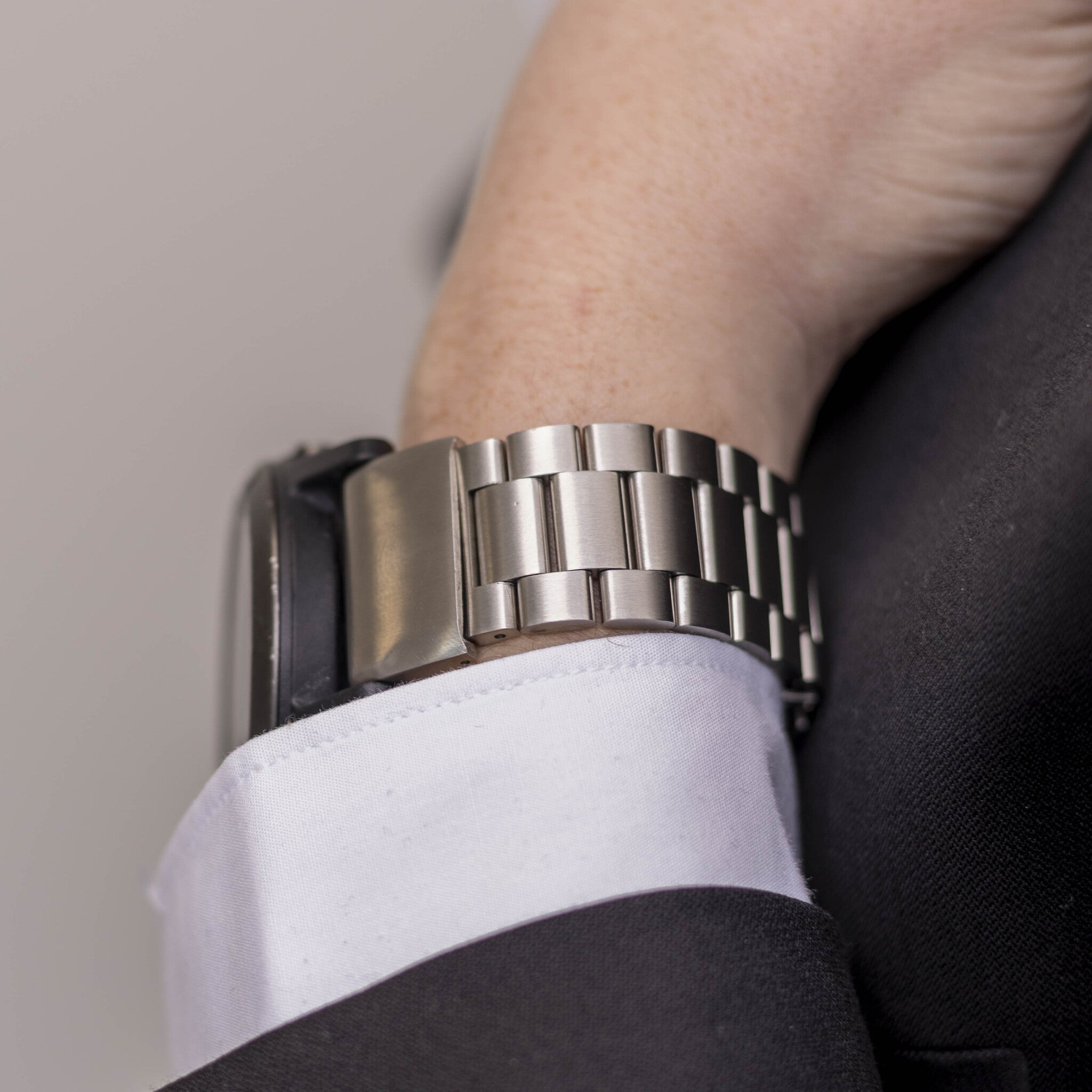 Garmin Fenix 7 Stahlband (Silber)