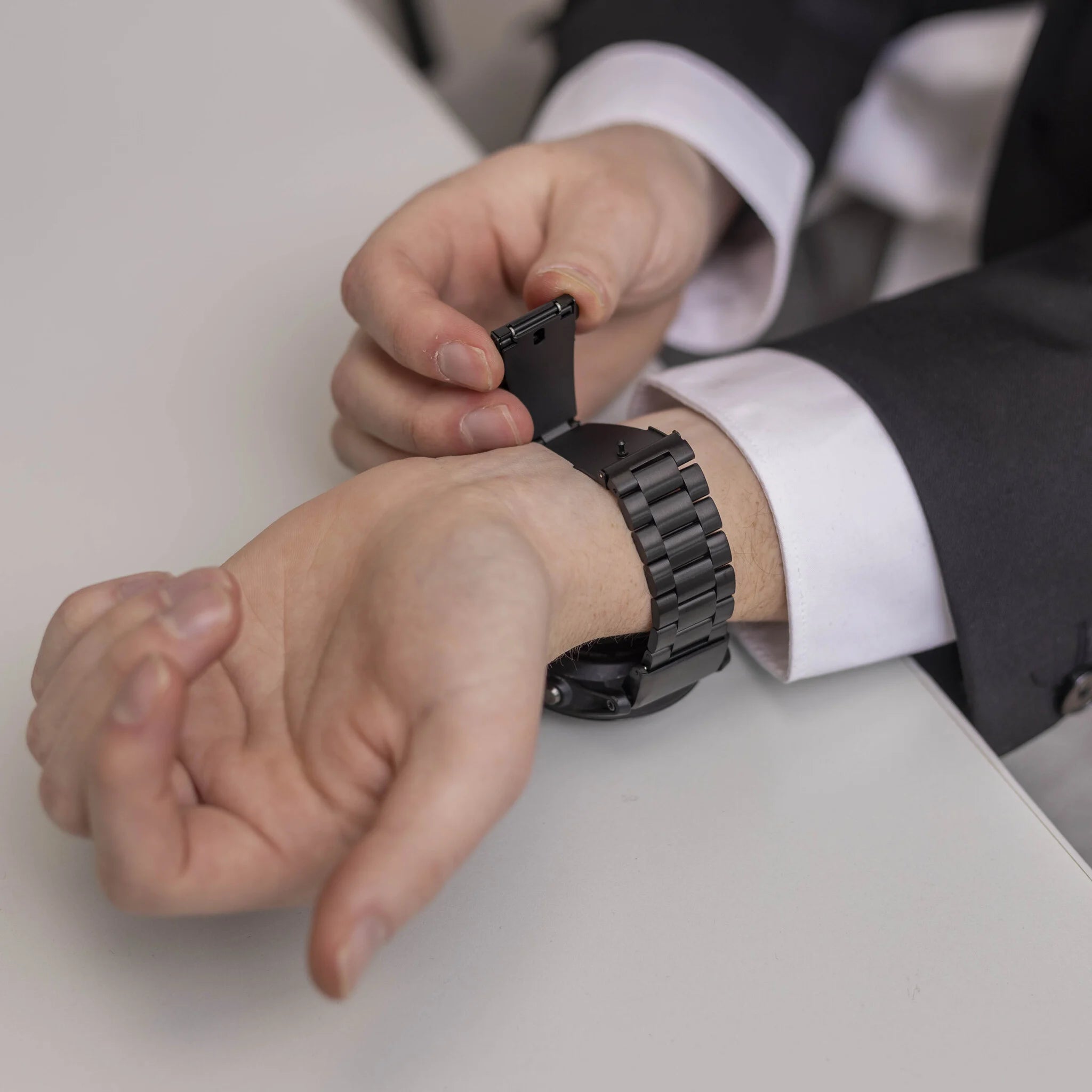 Garmin Epix Gen 2 Stahlarmband (Schwarz)