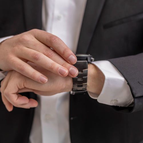 Garmin Epix Pro (Gen 2) 51mm Titanium Strap (Graphite)