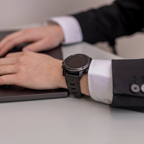 Bandz Garmin Fenix 8 - 51mm Titanarmband 'Classic' (Schwarz)