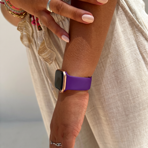 xoxo Wildhearts Apple Watch Silikonarmband (Dunkel Lila)